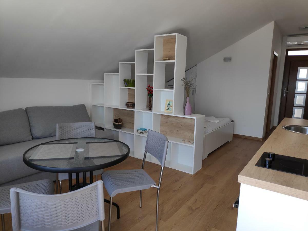Apartman Anicic Podaca Esterno foto
