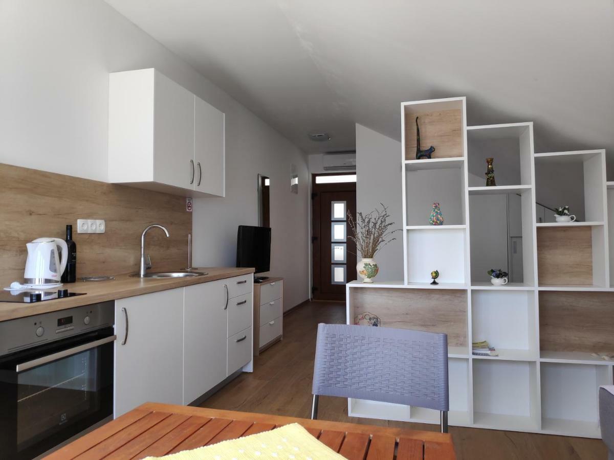 Apartman Anicic Podaca Esterno foto